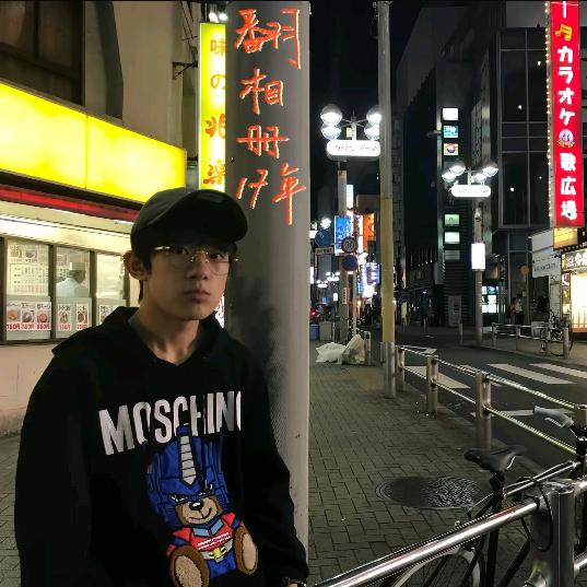 在千玺怀里睡不醒