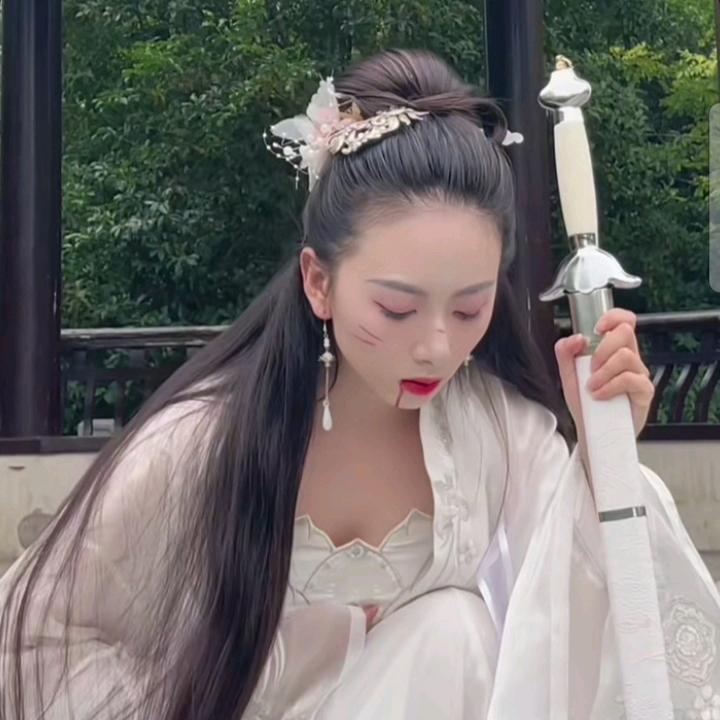 璐曌雪ཉ