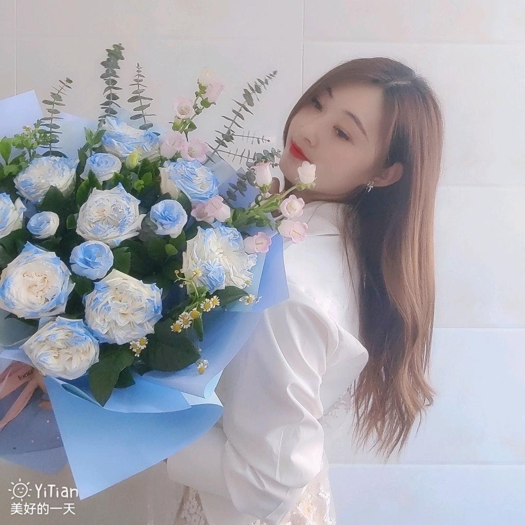 ꧁蓝色妖姬ღ᭄