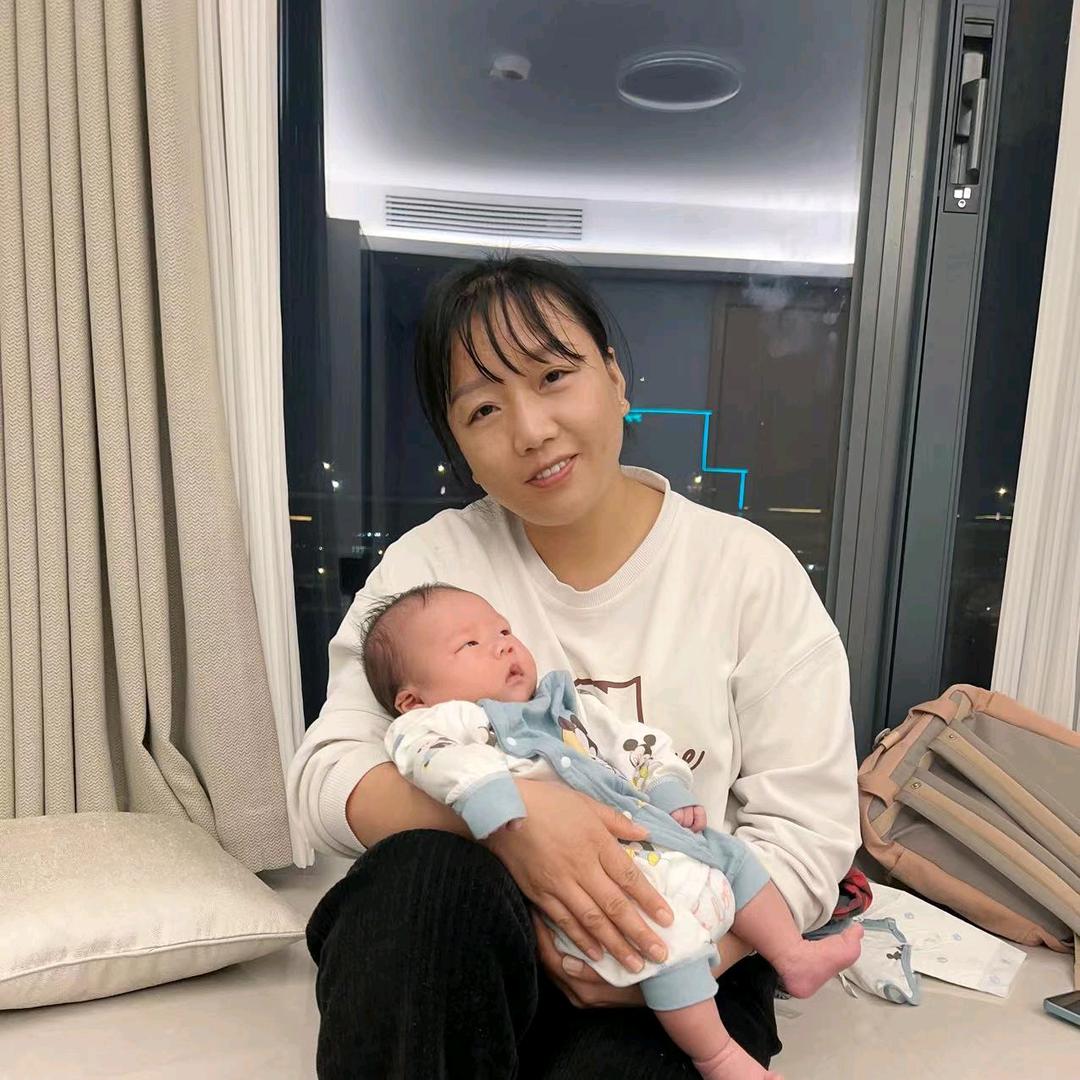 铂金月嫂刘姐收徒
