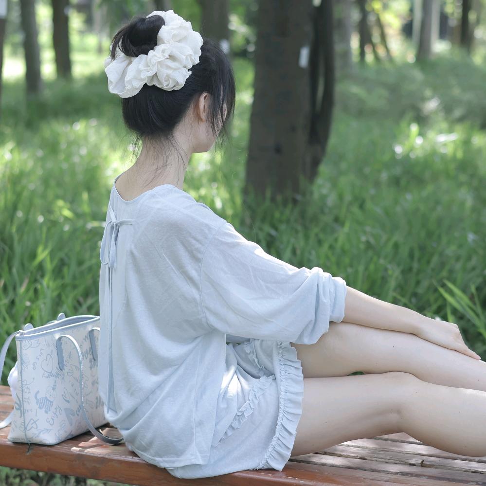 芹芹