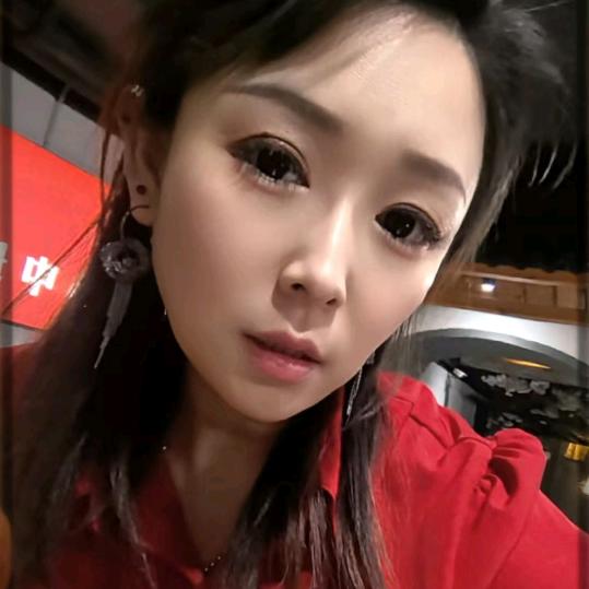 龙行交通护栏板艳姐