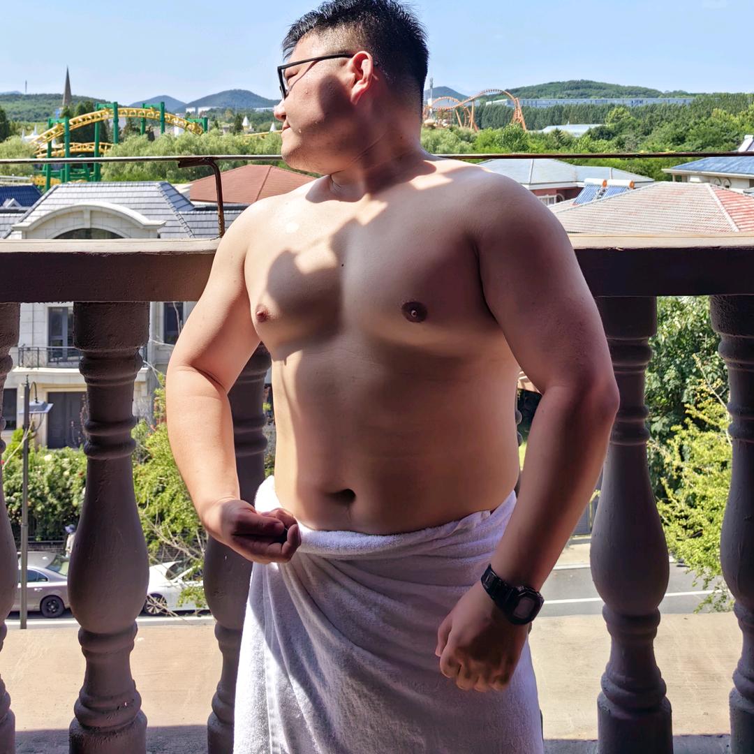 戴猛（肉装猛男）