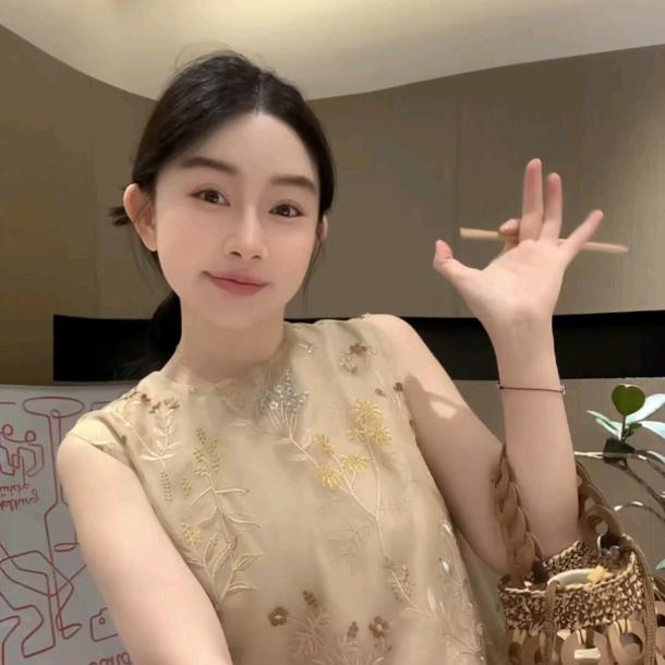梦梦ZHUI MU 爆款返场