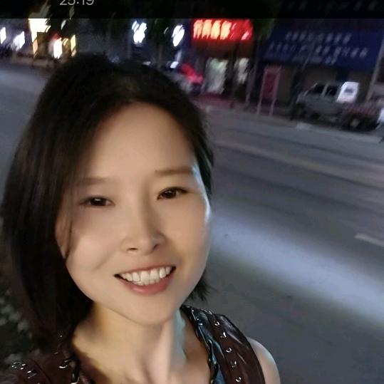 符离豪鑫家具老板娘