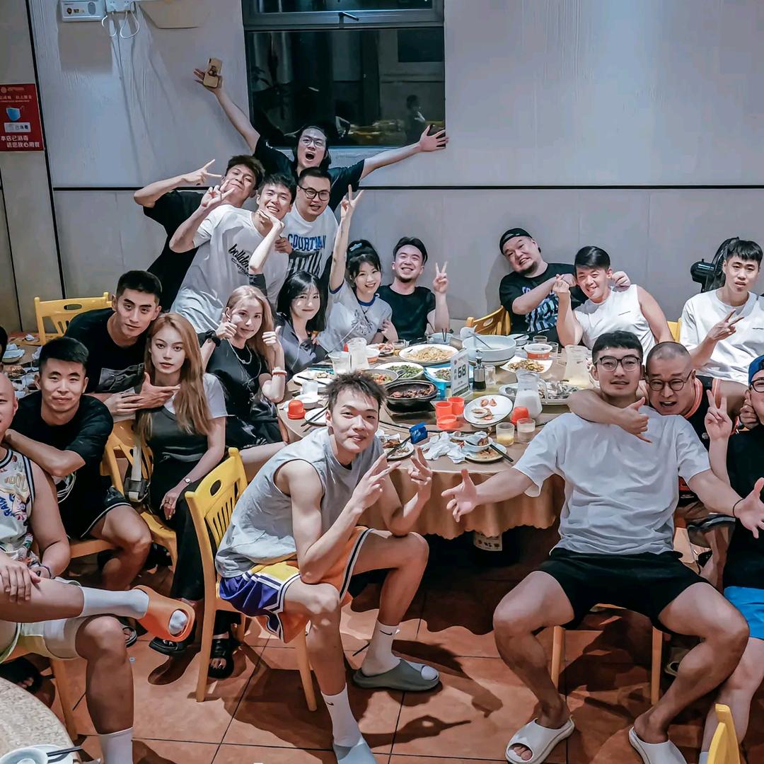 NCC玩卡（草场格斗）