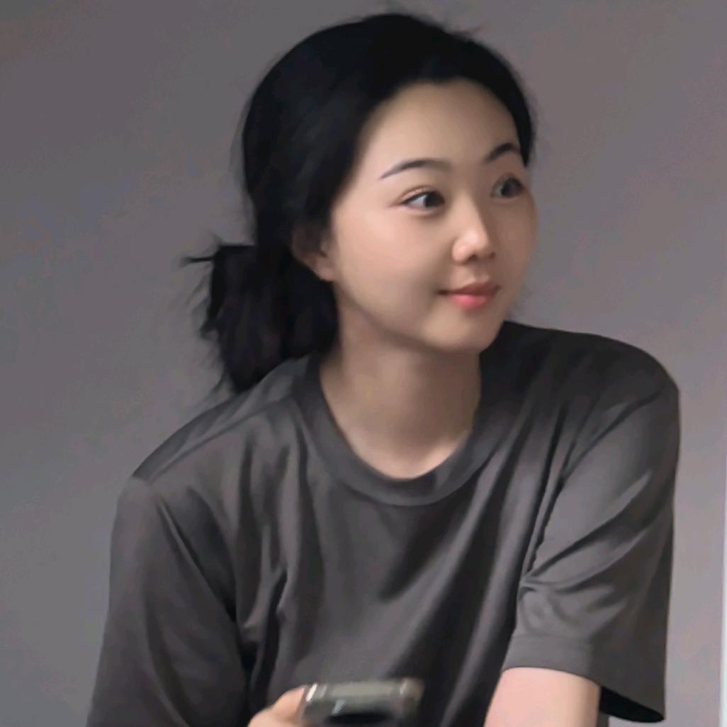 🐷小朱是荣华富贵de机智大美人