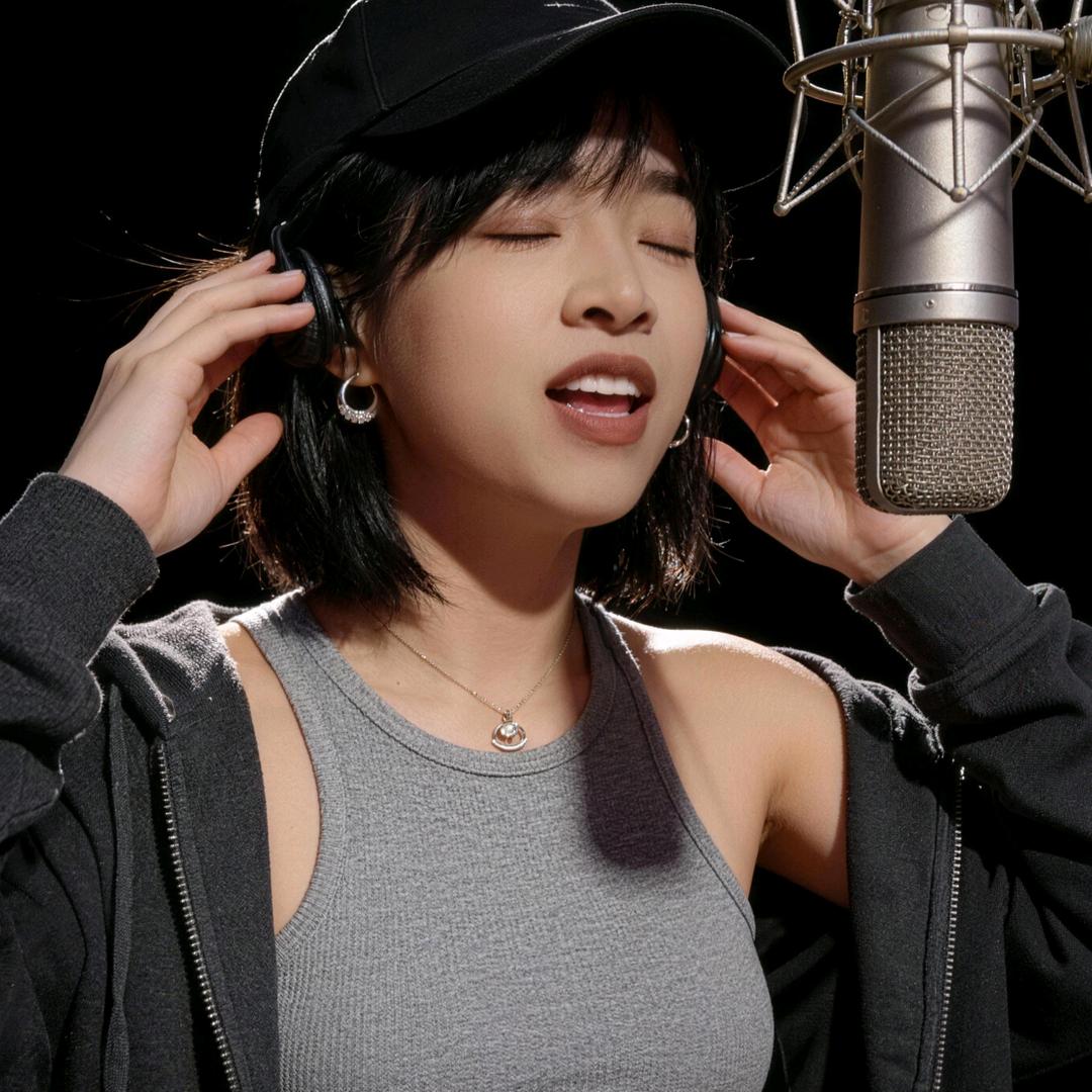 栀子（张予栀）