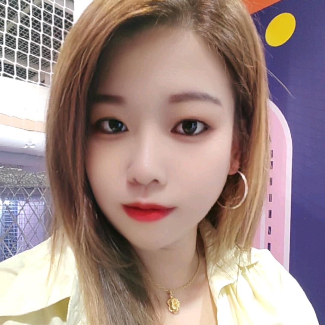 甜蜜蜜婚纱店，香香