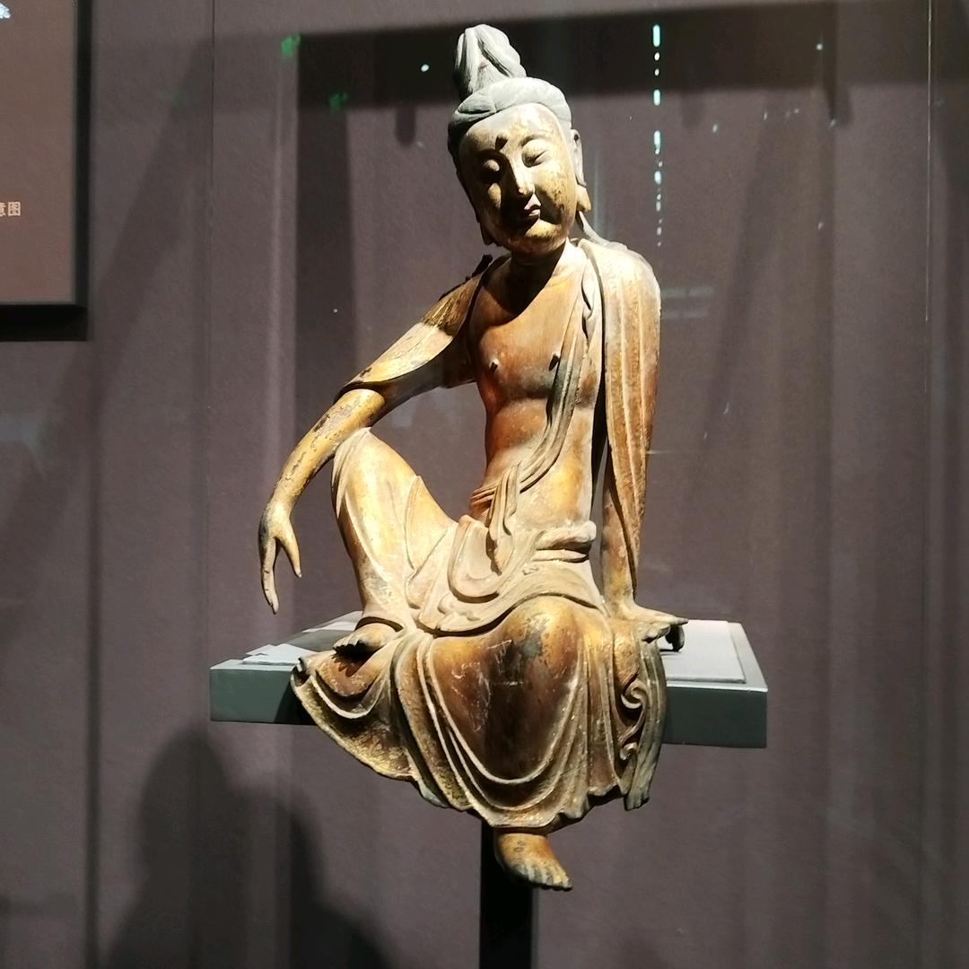 同一个空间，两个世界