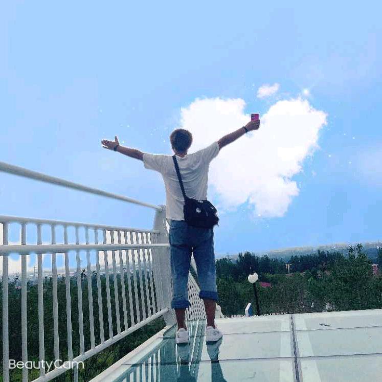 ୧⍤⃝♥ــــــﮩﮩ٨ــ酣睡小熊୧
