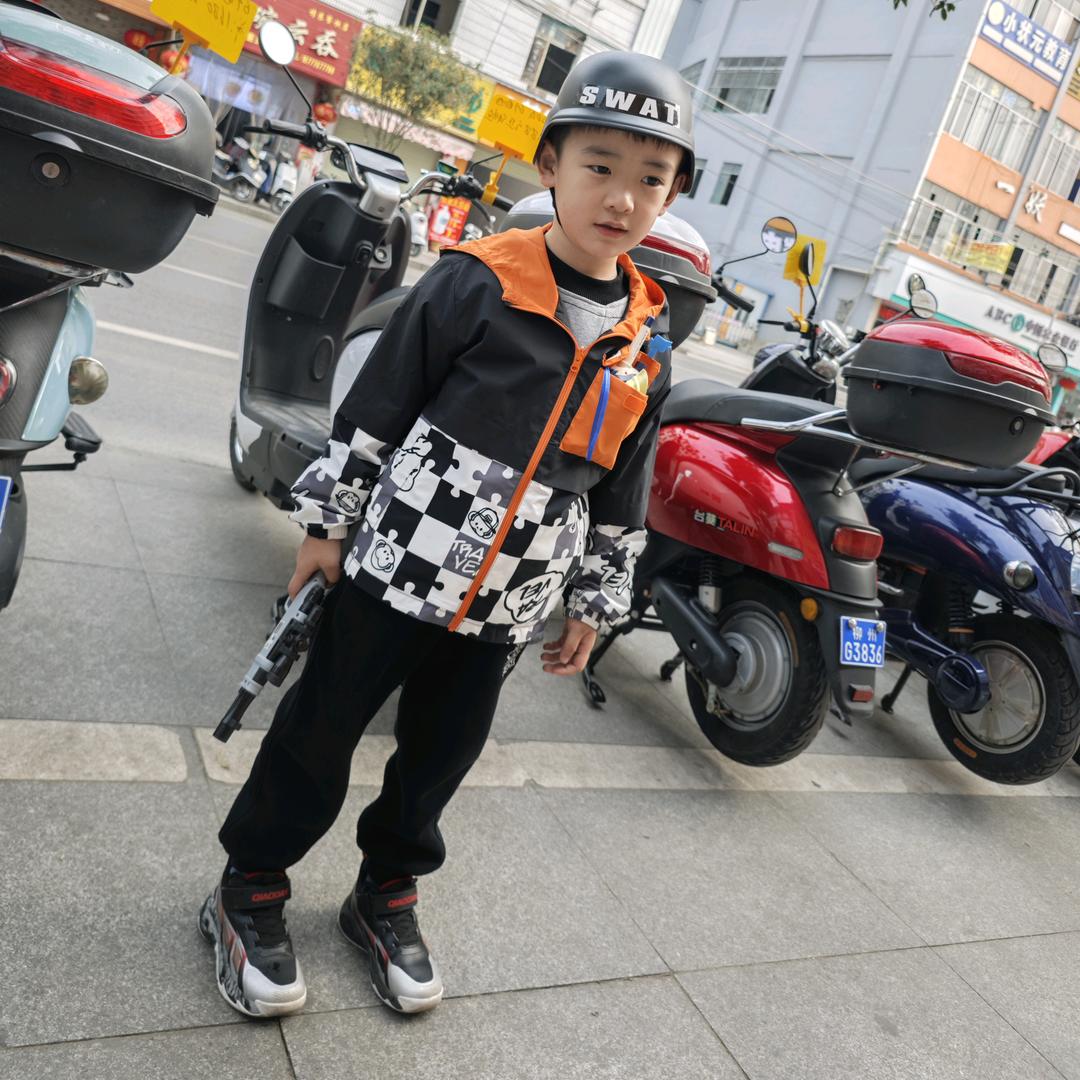 卖电翁（宜州区换不完的电瓶）