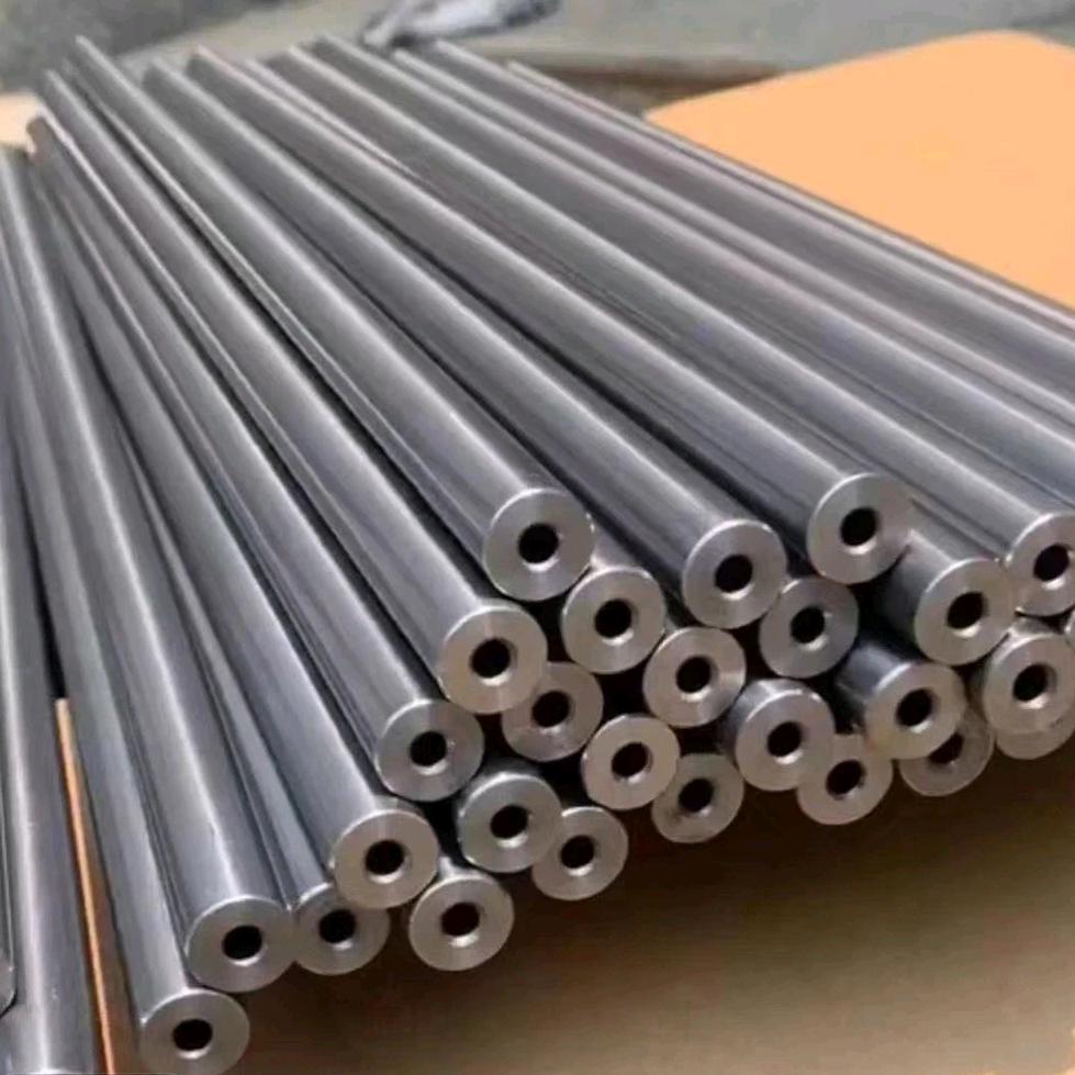 龙翔无缝高精密管业