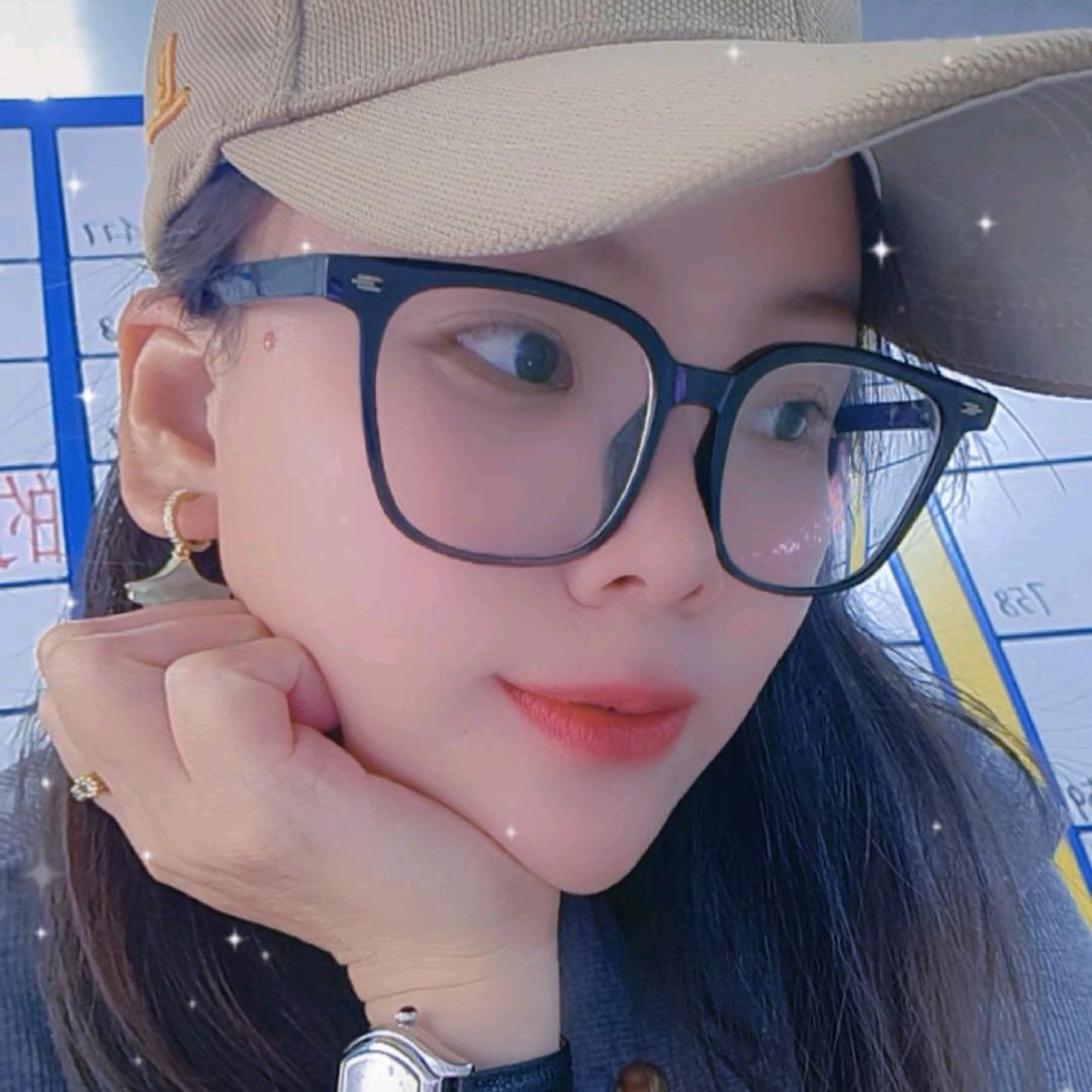 ༺四叶🍀໊草এ᭄