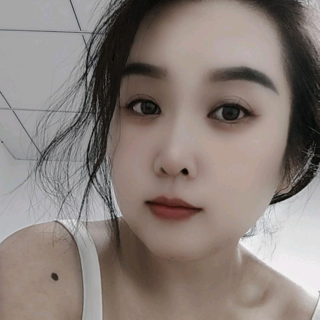 李