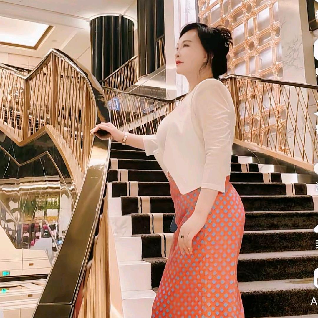 莎丽娜