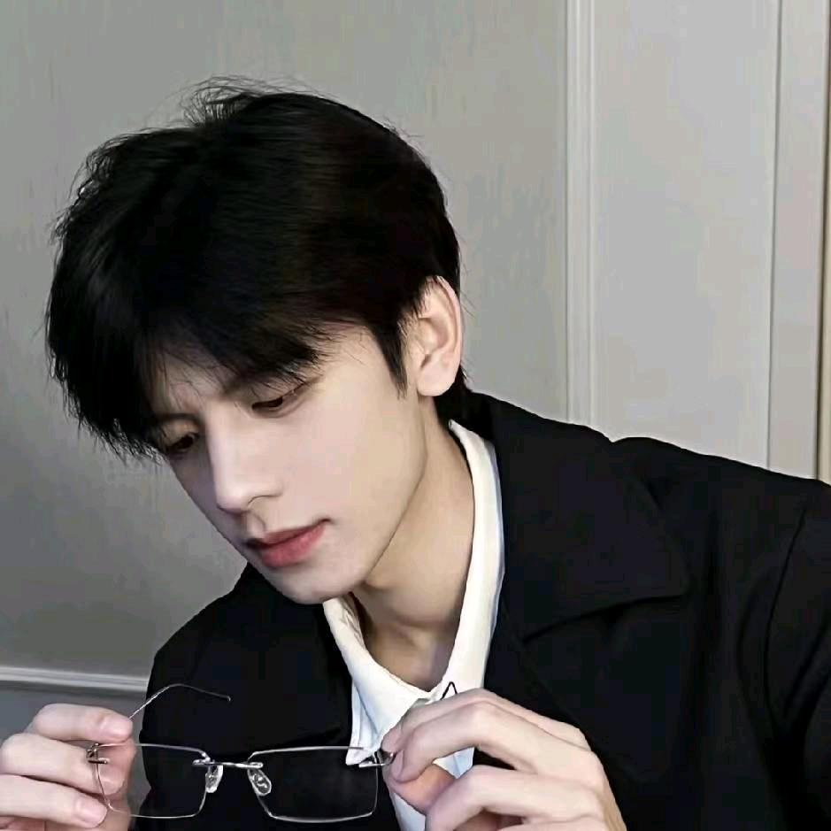 2H₂O→2H₂↑+O₂↑