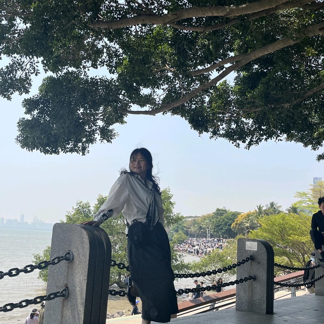 娥儿服饰👗👚