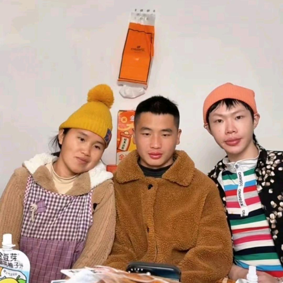 小太阳🔆（有金夫妇）