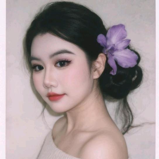 昨日星辰立中宵