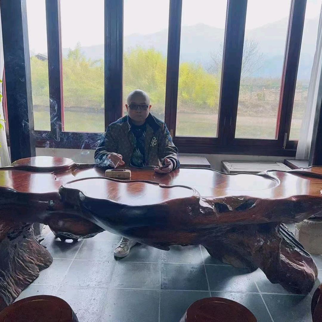 江南青年