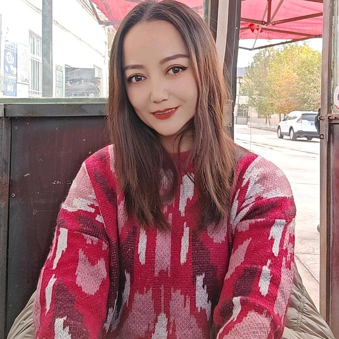 阿依努尔🌺