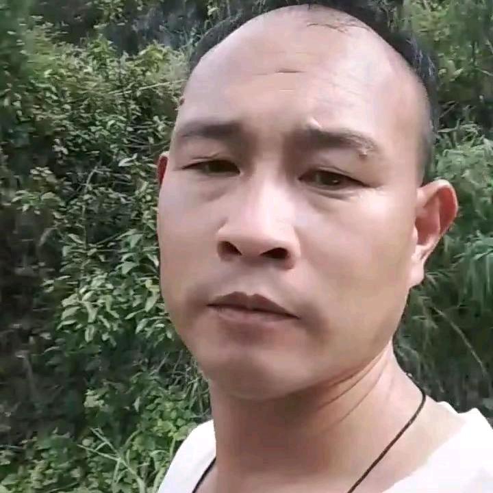 @小勾哥