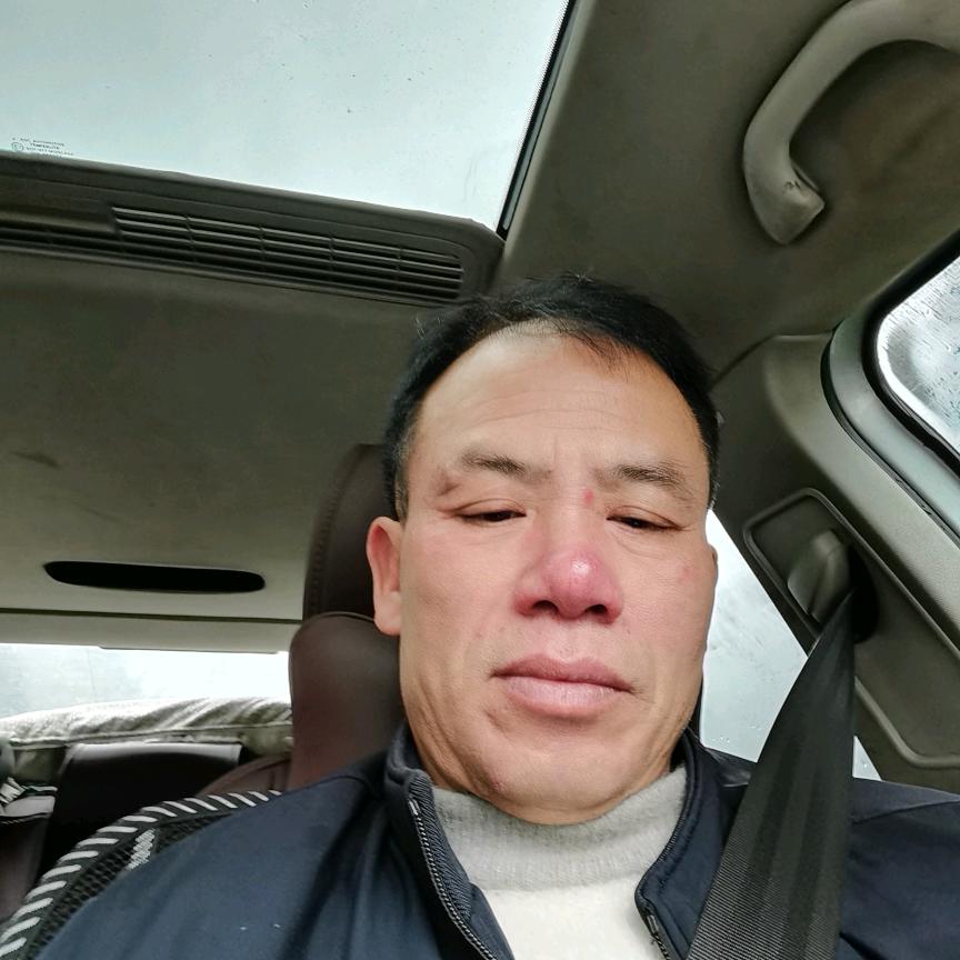 爱玩游戏的嘟嘟