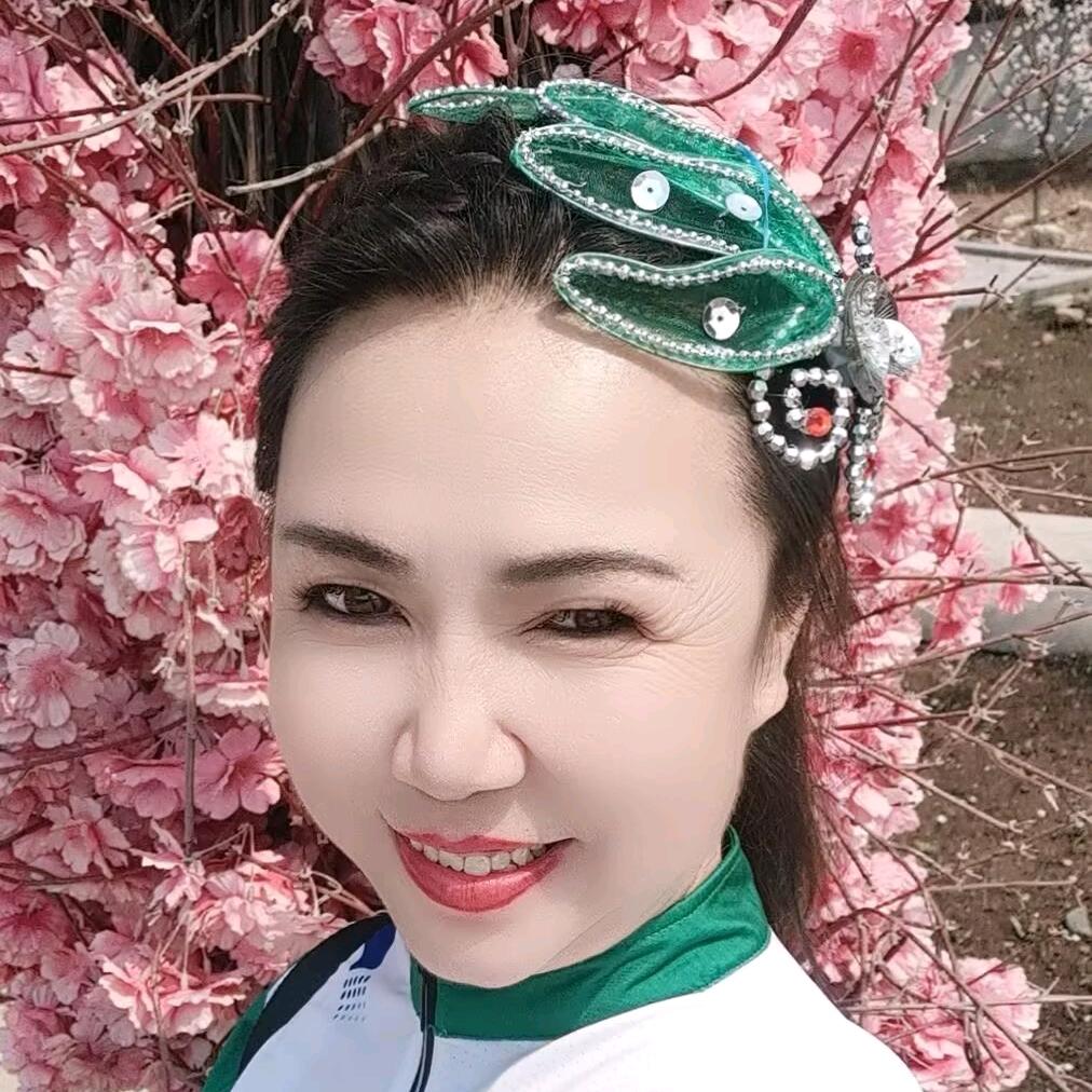 快乐的兰玲