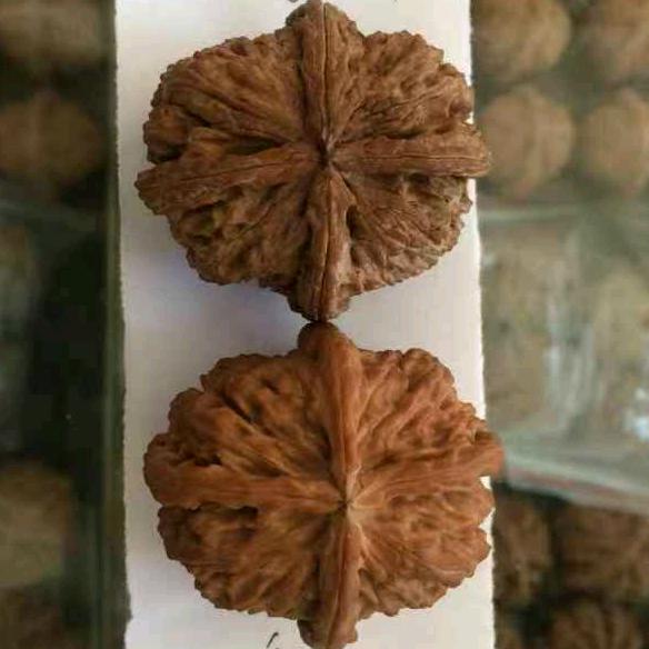 小峰文玩核桃
