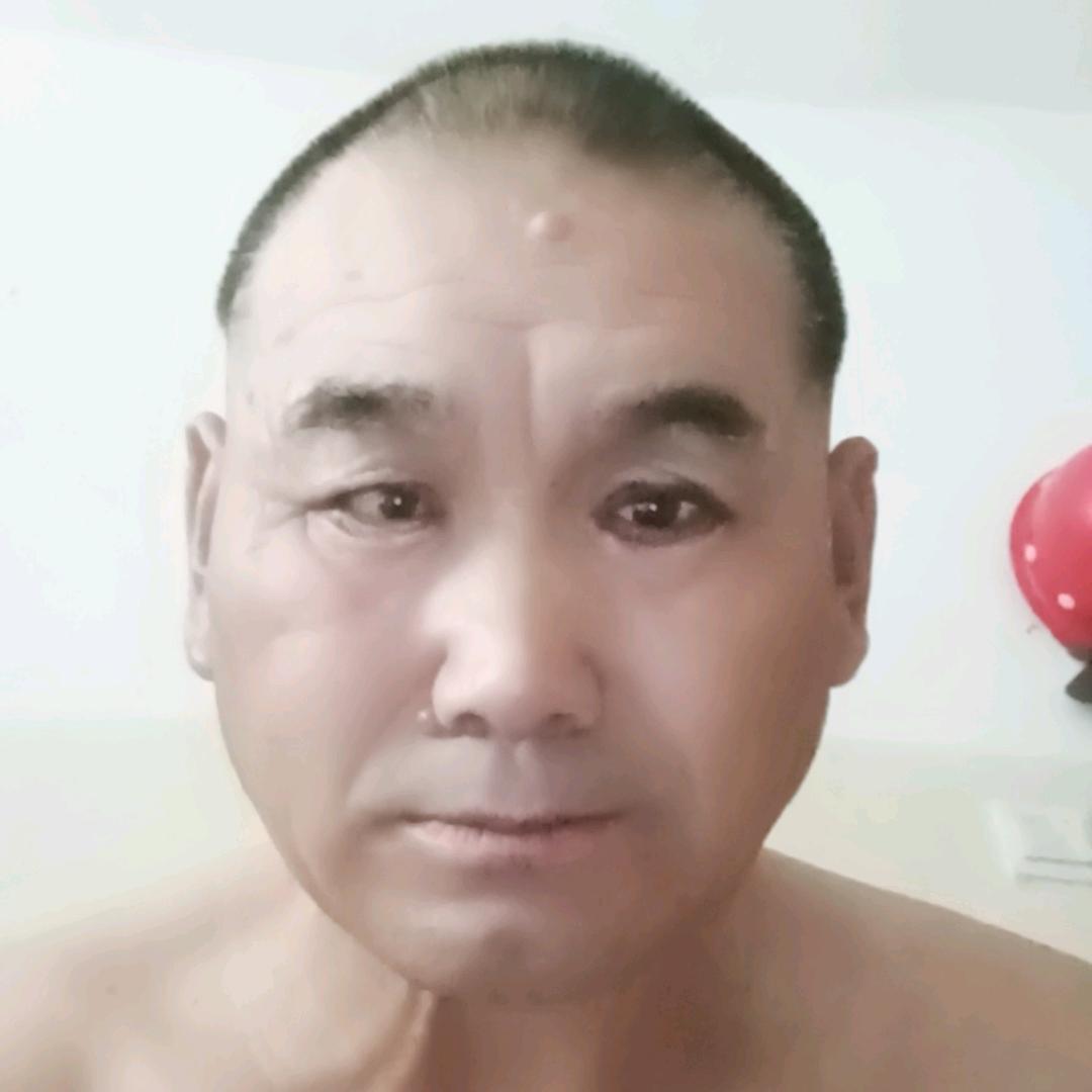 刘梭