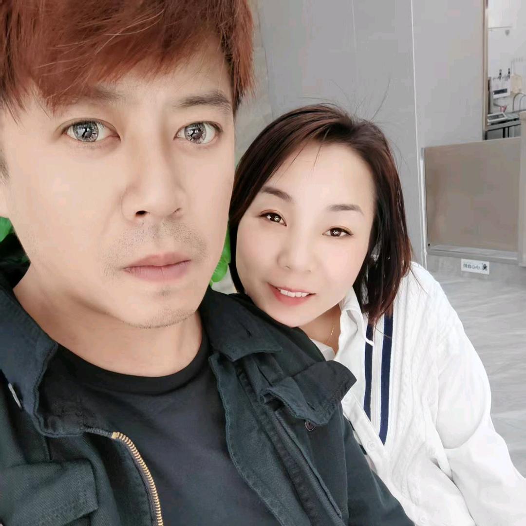 小龙与玫瑰