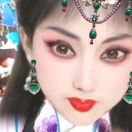 鑫鑫