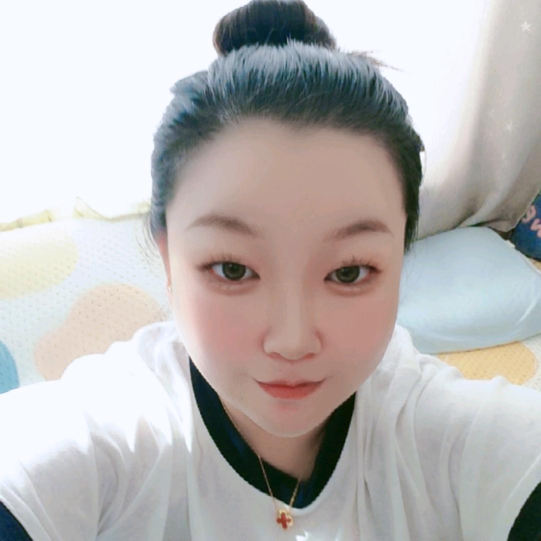 婷婷🎙️首播筹备中