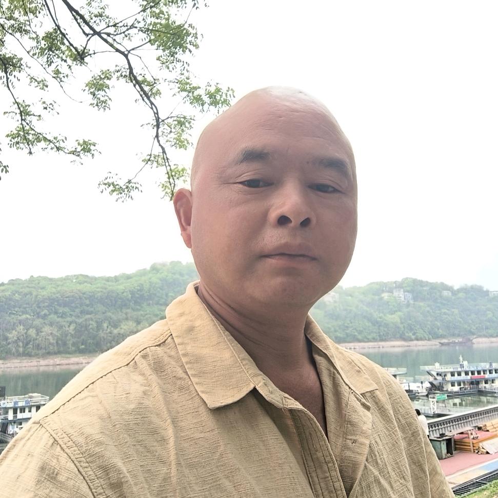 老覃