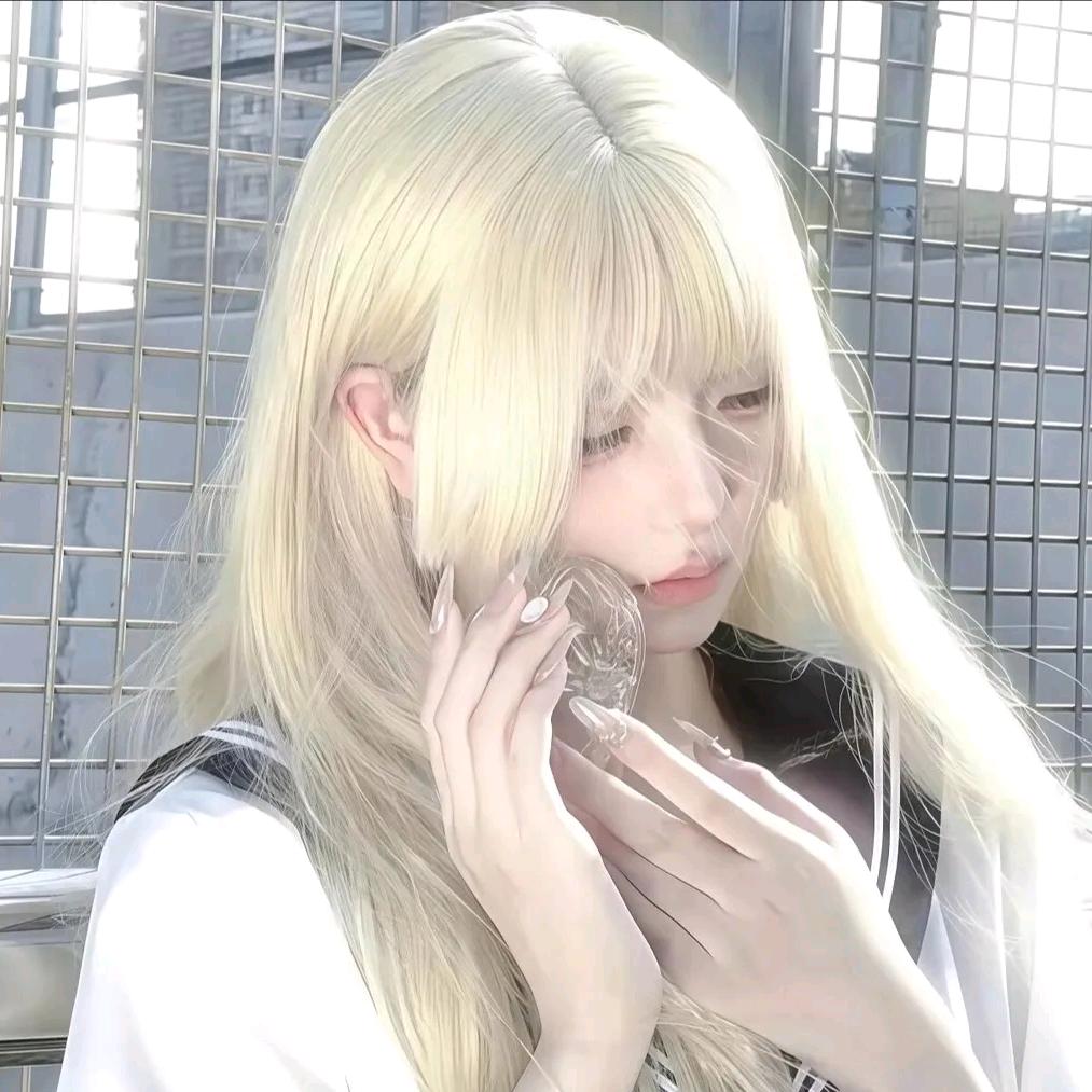 馥月