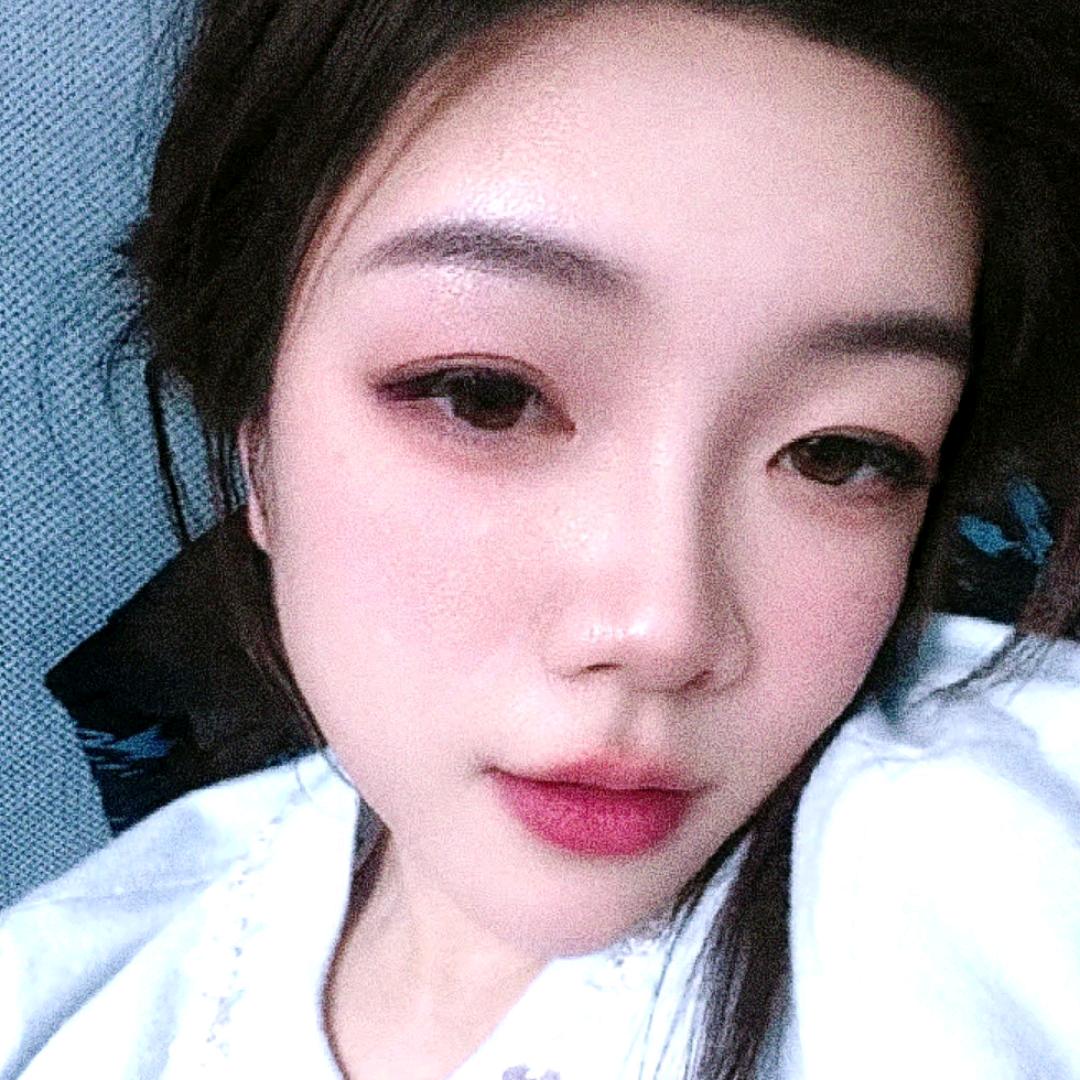 柒柒@