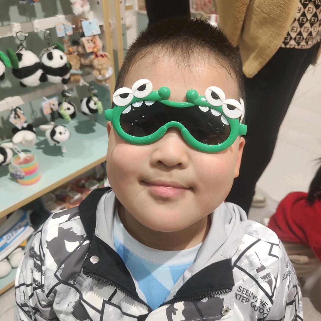小猪憨憨(´•🐽•`)