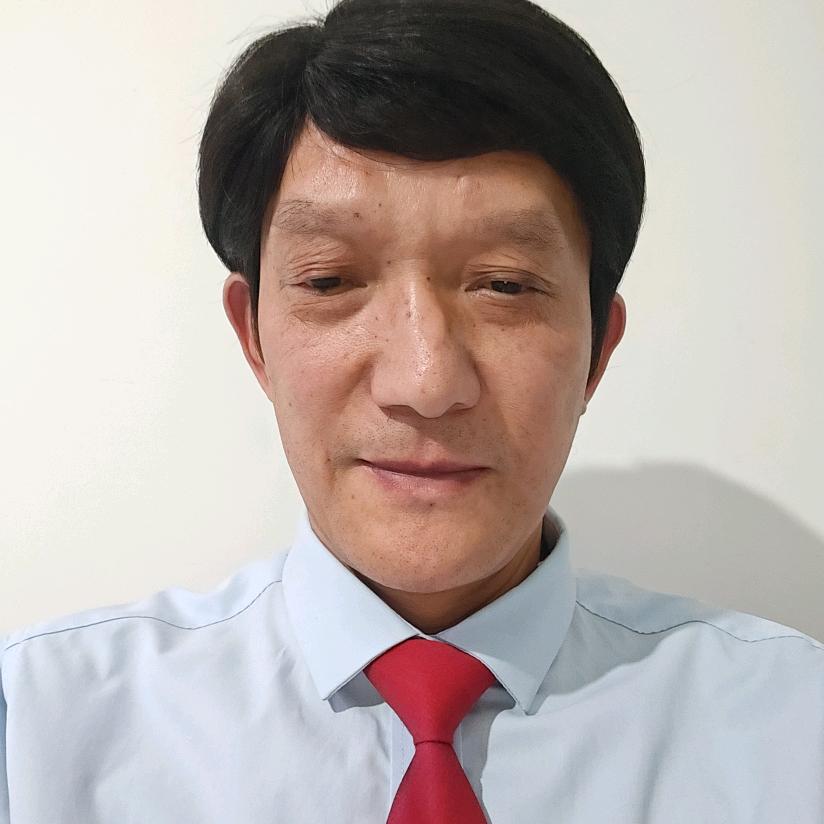 祥哥爱唱歌：晚上七点半开播。