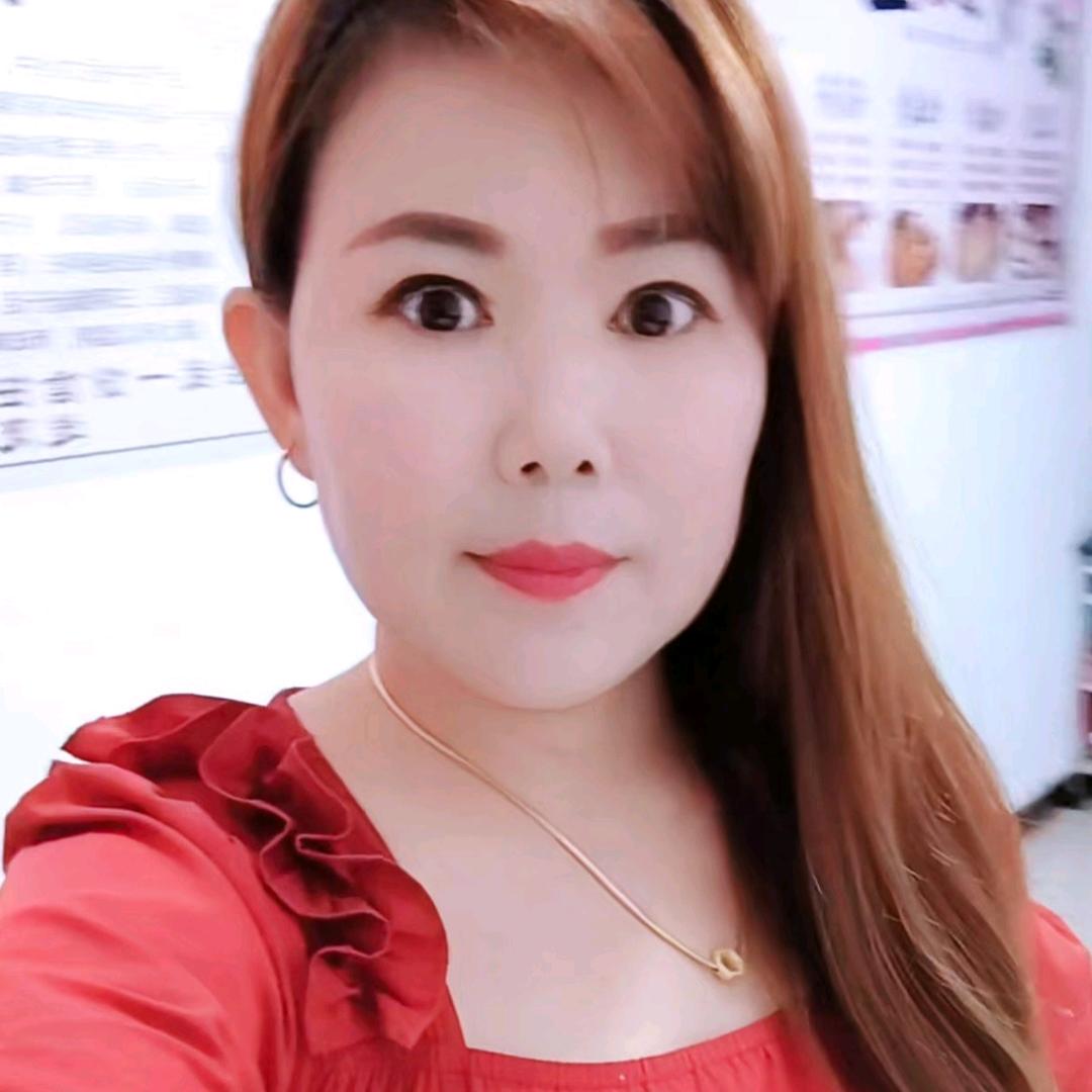 💋💋彩儿