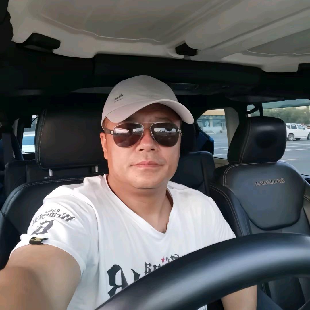 AAA货车司机郑师傅”|•ૅ