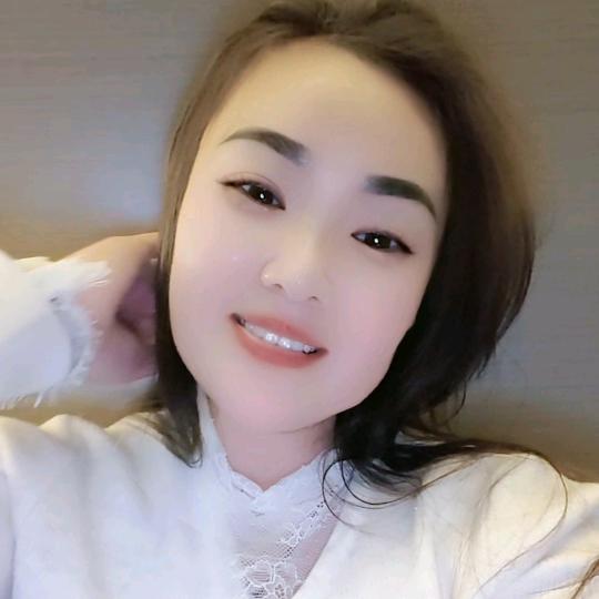 明媚多彩🌹