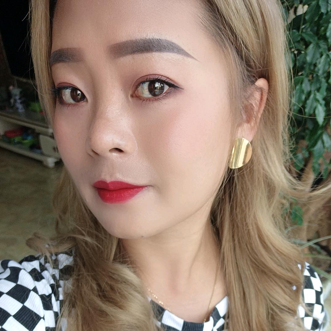 敏敏潘