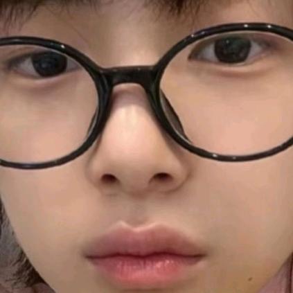 小y