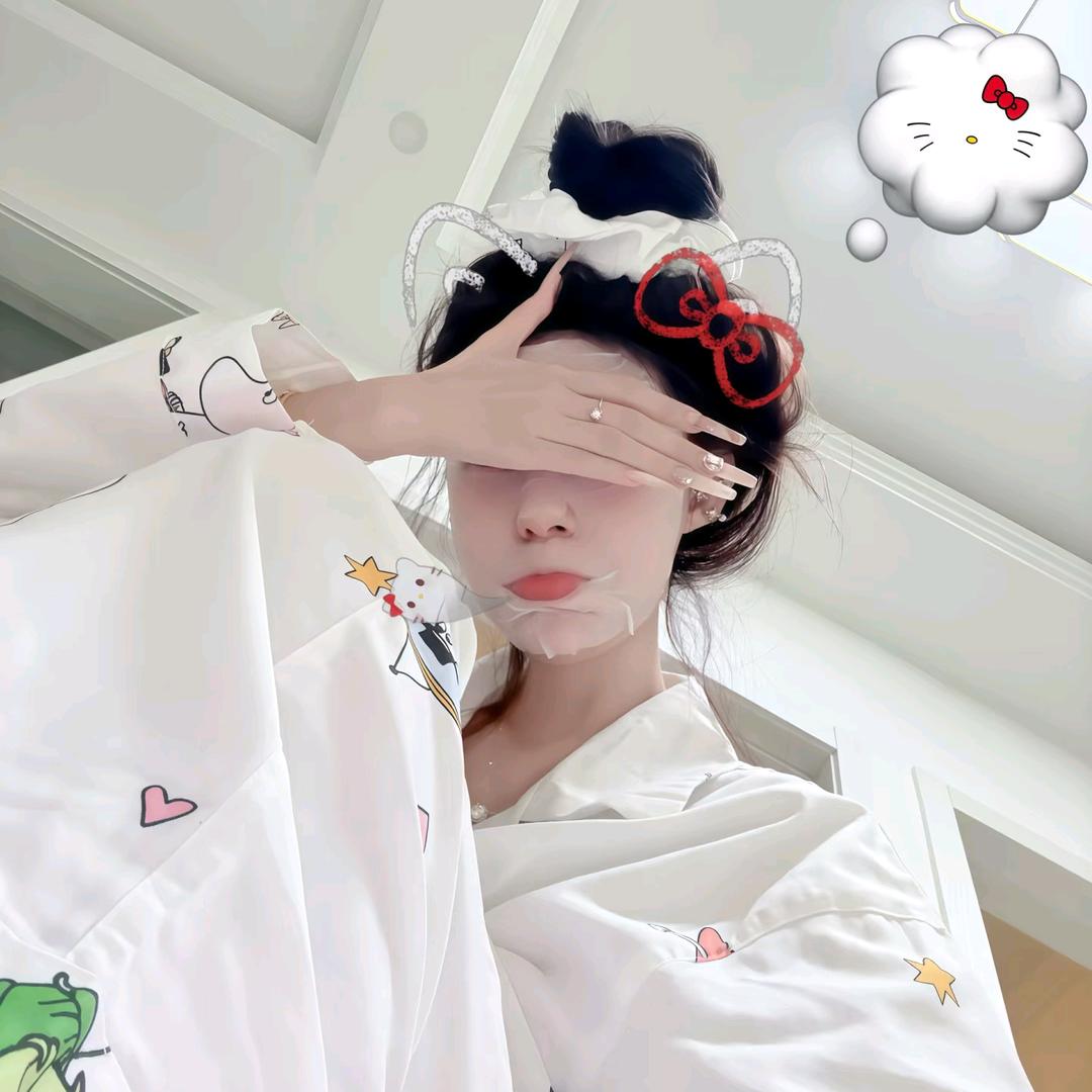 (˵¯͒〰¯͒˵)包包