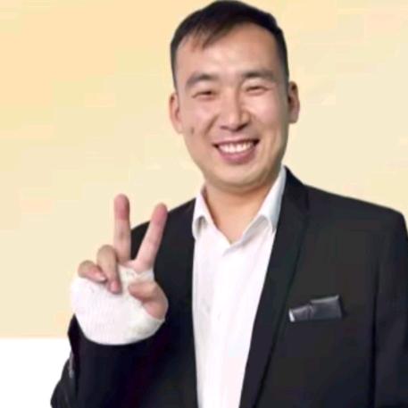 巴铁小飞(念宝)