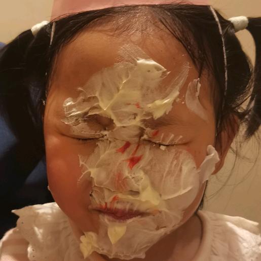 巴黎世家宝带你吃喝玩乐