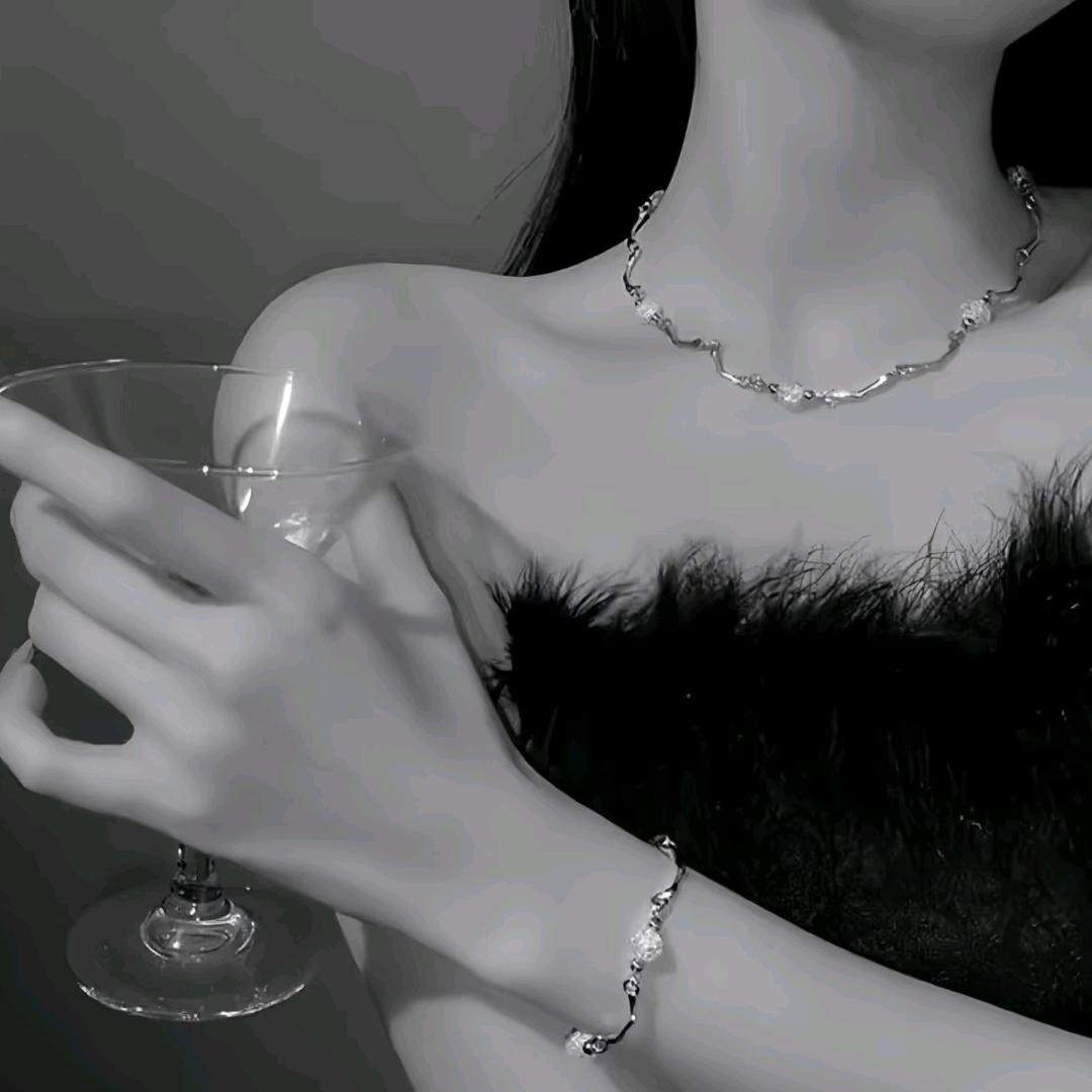小巧安然