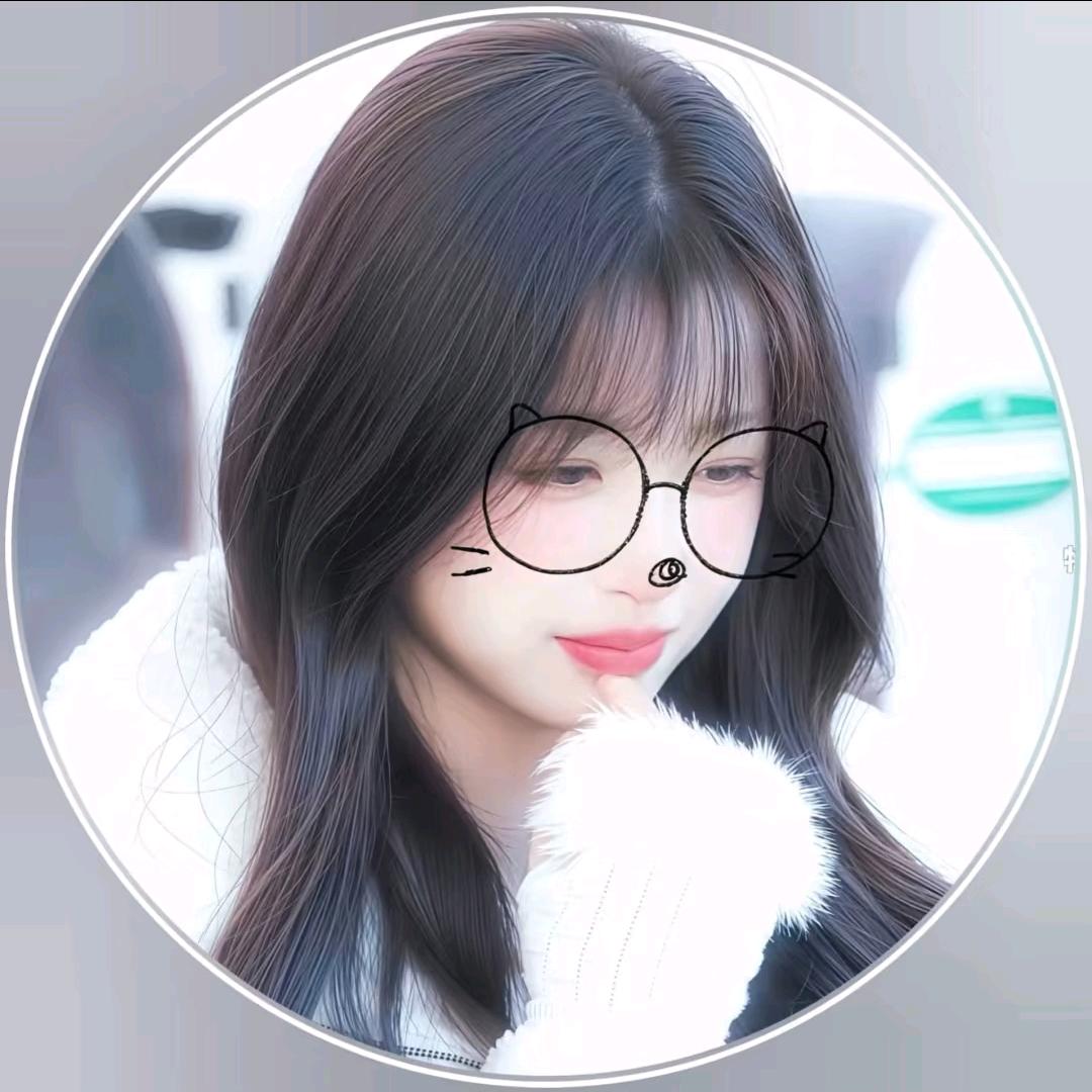 沈妤涵.