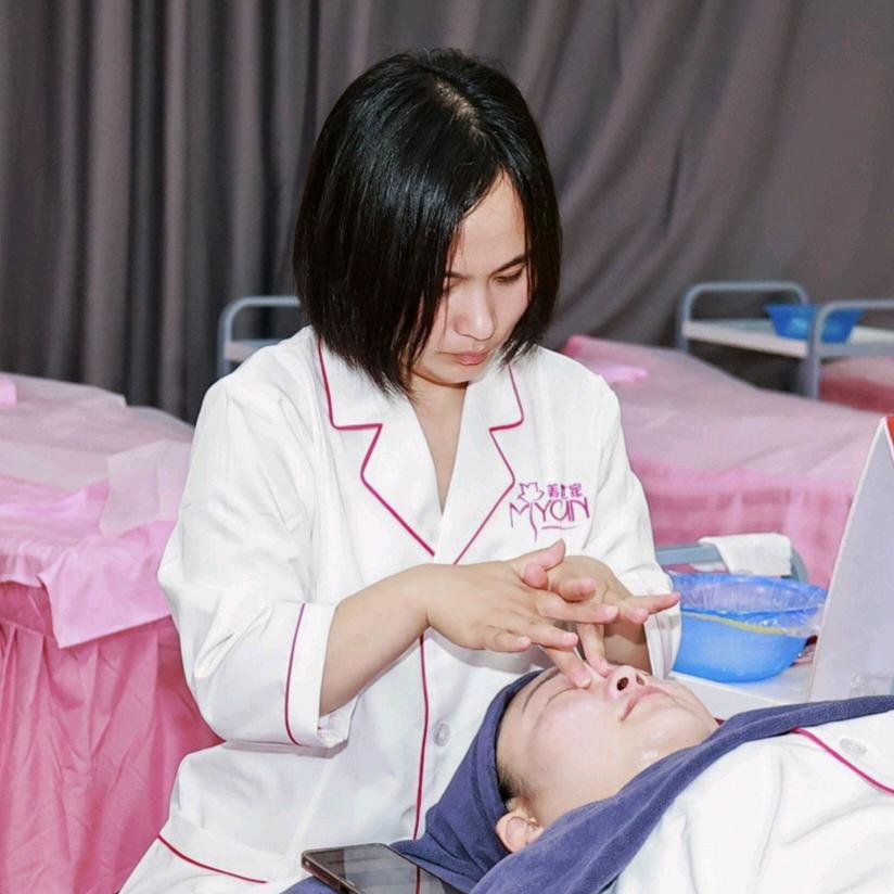 美妍世家芯颜养生馆